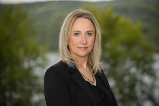 Dr. Elke Schmidt