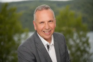 Dr. Ralph Nonninger